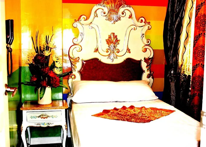 Venetian Bed & Breakfast Manila