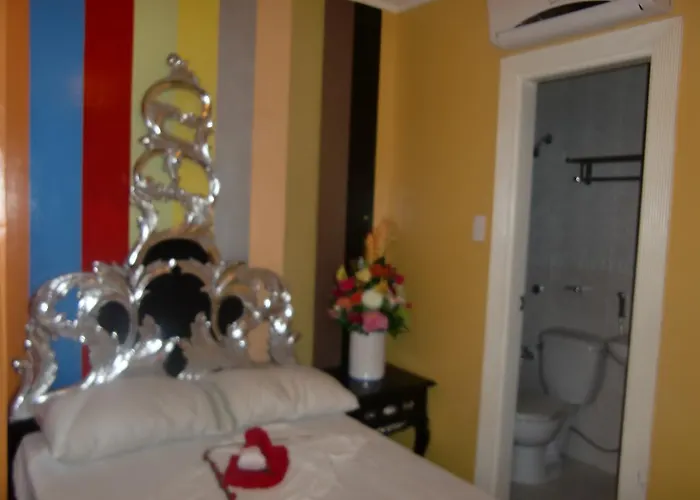 Venetian Bed & Breakfast Manila